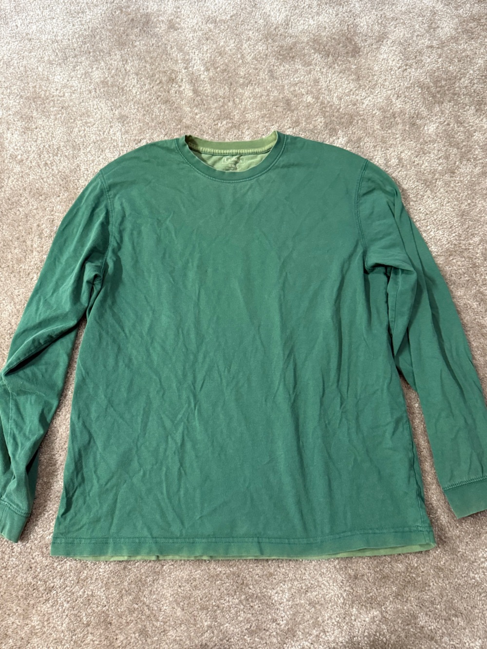 L.L. Bean Ombré Green Long-Sleeve Crew Neck Tee size Medium